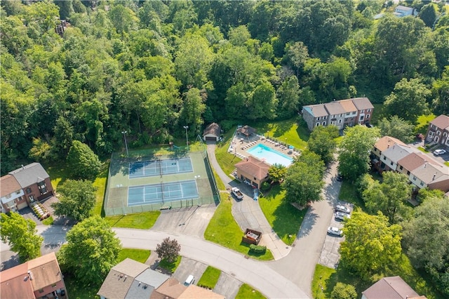 617 Woodcrest Dr, Robinson Twp Nwa, PA 15205 - bird's eye view of a pool