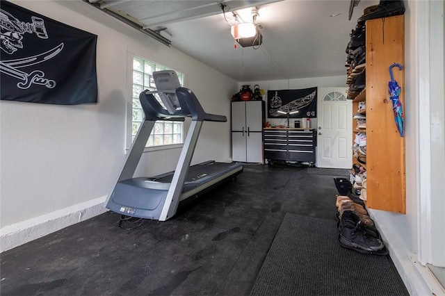 1283 Ashton Rd, Sharon, PA 16146 - workout area with a garage and baseboards