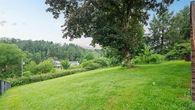 108 Tanglewood Dr, Middlesex Twp, PA 16059 - view of green lawn