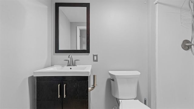 108 Tanglewood Dr, Middlesex Twp, PA 16059 - bathroom with toilet and vanity