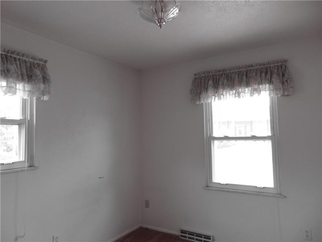 127 Louis Dr, Stowe Twp, PA 15136 - view of empty room