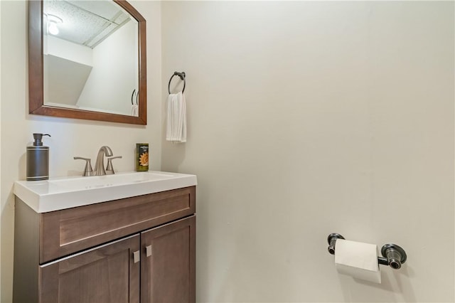 160 Sonnie Dr, Salem Twp Wml, PA 15624 - bathroom featuring vanity