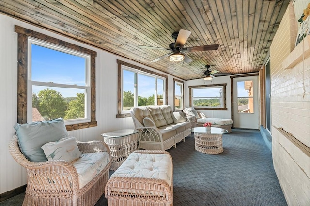160 Sonnie Dr, Salem Twp Wml, PA 15624 - sunroom featuring a ceiling fan, carpet flooring, and outdoor lounge area