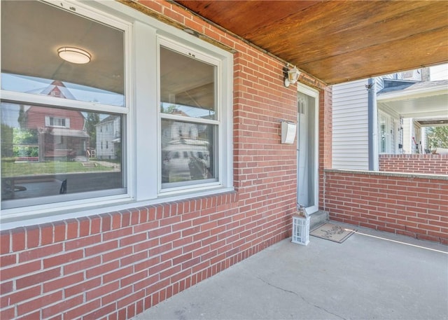 1709 Main St, Aliquippa, PA 15001 - view of porch