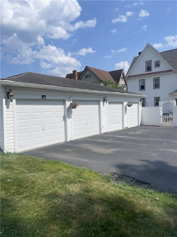 401 Park Ave, New Castle, PA 16101 - photo 2
