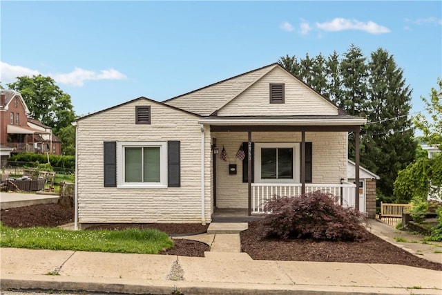 2960 Brevard Ave, Brentwood, PA 15227 - bungalow-style house with covered porch and brick siding