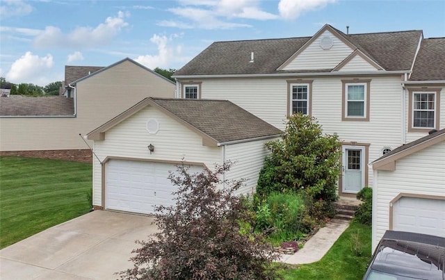 11 Sunset Ct, Cranberry Twp, PA 16066 - traditional-style house featuring driveway, a garage, a front lawn, and roof with shingles