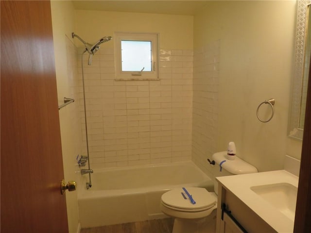 1332 Oakridge Rd, South Fayette, PA 15057 - full bathroom featuring vanity and shower / bathtub combination