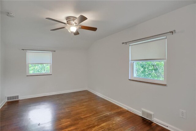 331 Hoffman Rd, Reserve, PA 15212 - spare room featuring lofted ceiling, a ceiling fan, wood finished floors, and a smoke detector