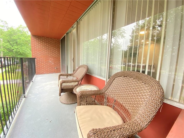 446 Hoodridge Dr Unit 210, Castle Shannon, PA 15234 - view of balcony