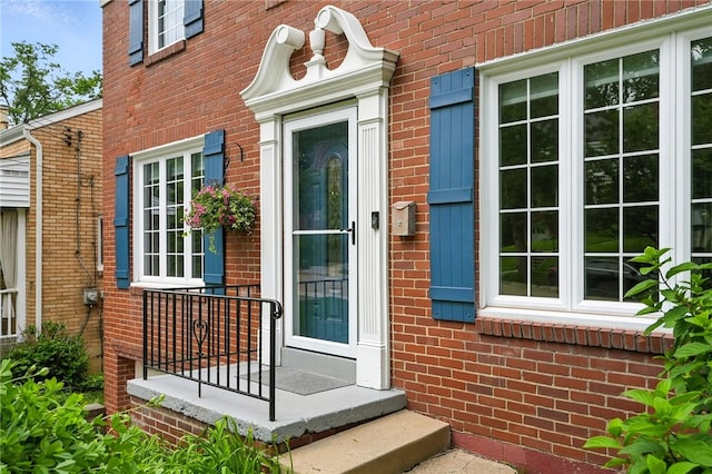 717 Kewanna Ave, Mt Lebanon, PA 15234 - view of exterior entry with brick siding