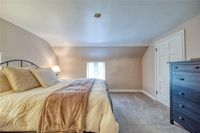 725 Dunster St, Brookline, PA 15226 - carpeted bedroom with lofted ceiling and baseboards