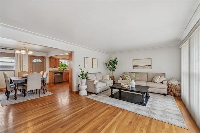 111 S Hitchman St, Mount Pleasant Boro, PA 15666 - photo 5