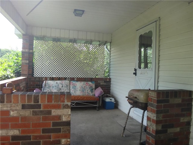 110 Raymond Ave, Luzerne Twp, PA 15417 - view of patio