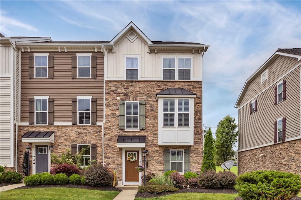 155 Bucktail Dr, Cranberry Twp, PA 16066 - multi unit property featuring stone siding and board and batten siding