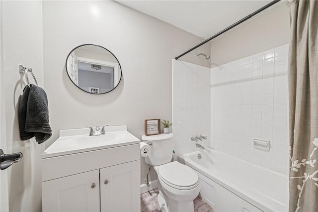 425 Sandy Dr, Shaler, PA 15116 - bathroom featuring shower / tub combo and vanity