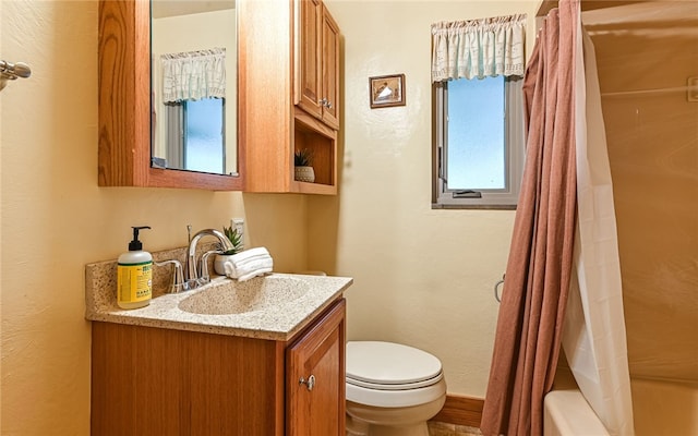 105 Hilltop Cir, Shaler, PA 15116 - full bathroom with vanity and shower / bath combo