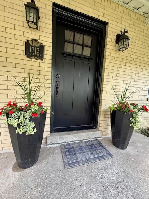 1713 Buchanan Ext, Aliquippa, PA 15001 - view of exterior entry with brick siding