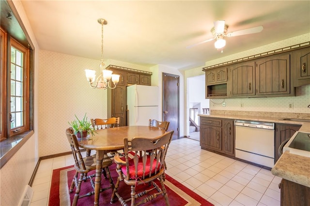 756 Arona Rd, Hempfield Twp Wml, PA 15672 - kitchen featuring white appliances, a chandelier, light countertops, hanging light fixtures, and ceiling fan