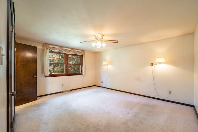 756 Arona Rd, Hempfield Twp Wml, PA 15672 - unfurnished room featuring carpet and a ceiling fan