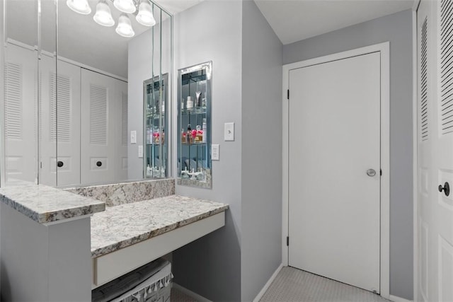 410 Redrome Cir E, South Fayette, PA 15017 - bathroom featuring a closet and a chandelier