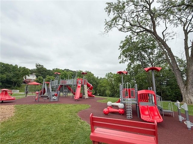 1320 Main St, Bridgeville, PA 15017 - community play area featuring a lawn