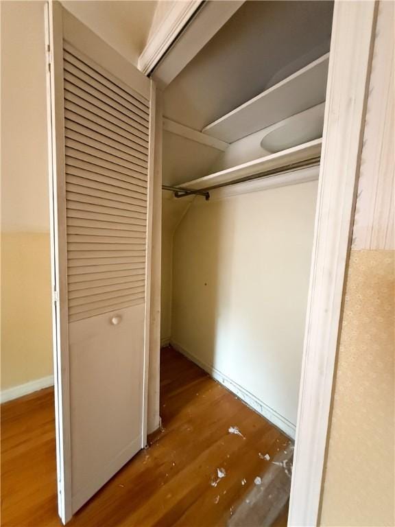 1320 Main St, Bridgeville, PA 15017 - view of closet