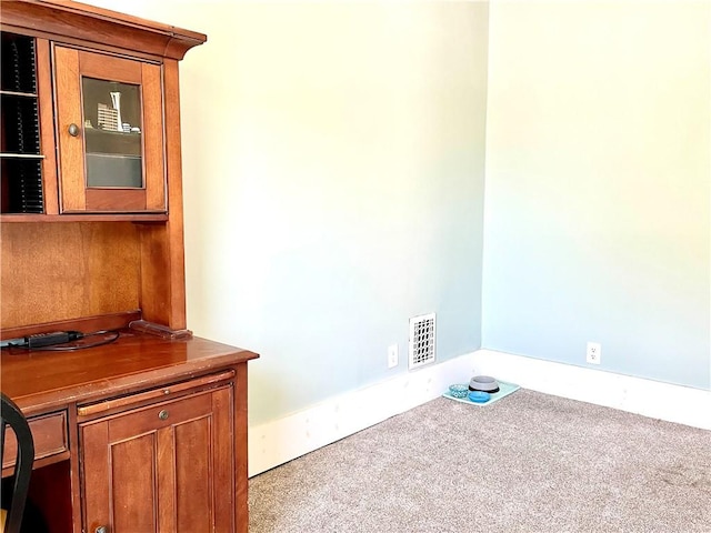 424 Hess Ave, Erie City, PA 16507 - empty room featuring carpet flooring