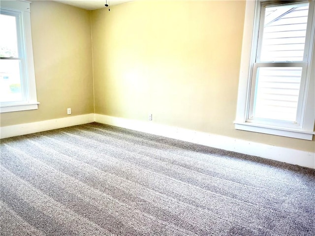 424 Hess Ave, Erie City, PA 16507 - empty room featuring carpet and baseboards