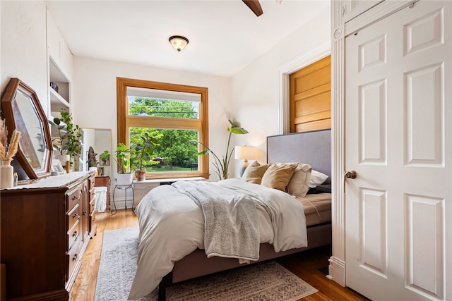 625 S Aiken Ave, Shadyside, PA 15232 - bedroom featuring light wood finished floors