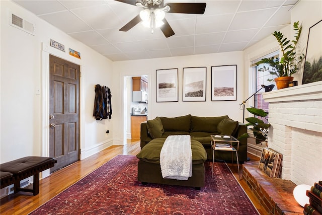 625 S Aiken Ave, Shadyside, PA 15232 - living room with wood finished floors and ceiling fan