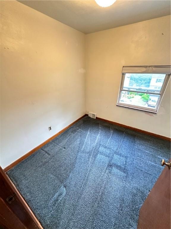 1343 Barbara Dr, Penn Hills, PA 15147