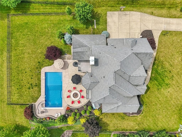 203 Cashmere Ct, Cranberry Twp, PA 16066 - aerial view of property and surrounding area with a pool area