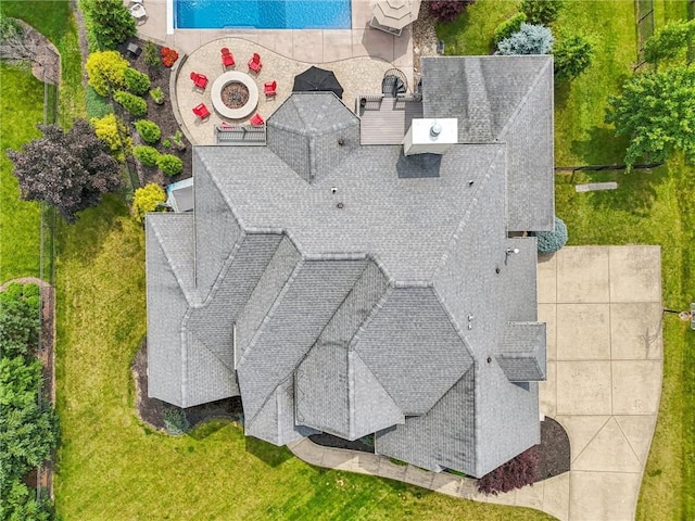 203 Cashmere Ct, Cranberry Twp, PA 16066 - aerial view of property and surrounding area with a pool area