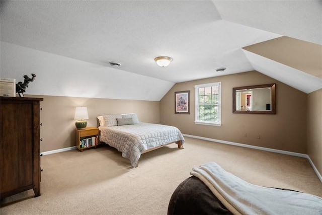 116 Bunker Hill Dr, Peters Twp, PA 15317 - carpeted bedroom featuring baseboards and lofted ceiling