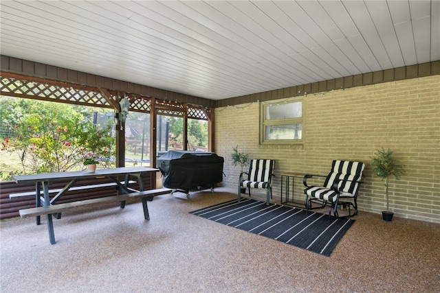 1343 Venetia Rd, Nottingham, PA 15330 - view of sunroom / solarium