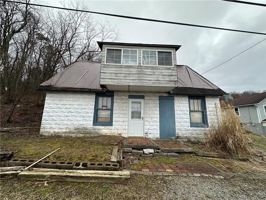 1028 Mueller St, West Deer, PA 15044 - view of front of home with stone siding