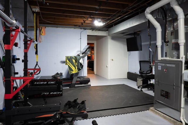 8 Windycrest Dr, Patterson Twp, PA 15010 - workout area with heating unit and concrete block wall
