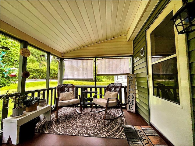 5569 Bull Creek Rd, Fawn Twp, PA 15084 - sunroom with vaulted ceiling