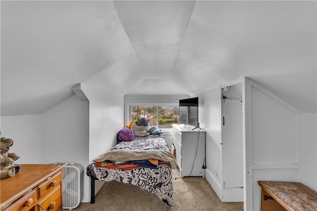 1505 Raymond Ave, Latrobe, PA 15650 - bedroom with vaulted ceiling and light colored carpet