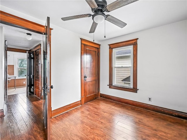 385 Spruce Ave, Sharon, PA 16146 - unfurnished bedroom featuring hardwood / wood-style floors and ceiling fan