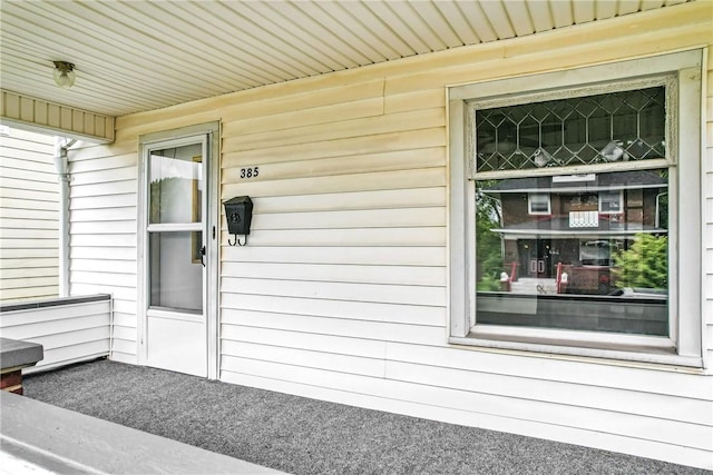 385 Spruce Ave, Sharon, PA 16146 - view of exterior entry