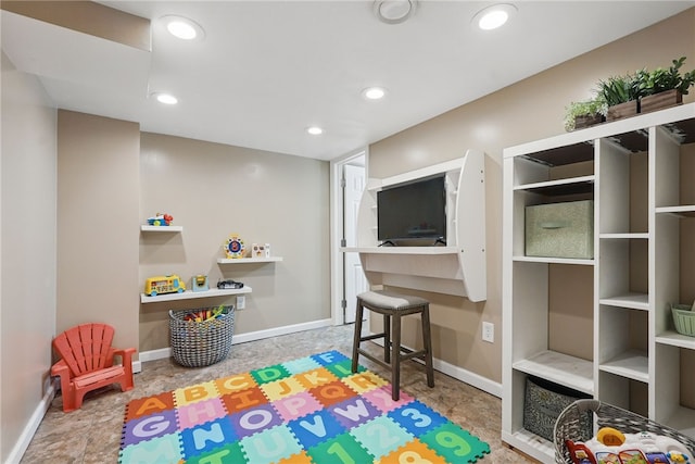 3236 Beacon Hill Ave, Dormont, PA 15216 - rec room with baseboards and recessed lighting