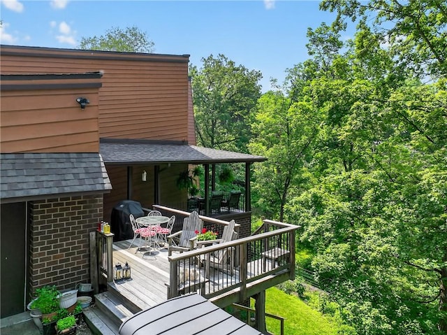 117 Scarborough Ln, Peters Twp, PA 15317 - wooden deck featuring grilling area and outdoor dining space
