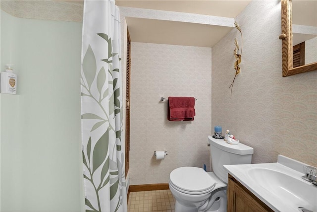 12169 Pine Crest Ct, North Huntingdon, PA 15085 - full bath featuring vanity and a shower with curtain