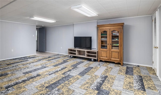 537 Center Church Rd, Peters Twp, PA 15317 - carpeted living room featuring baseboards and ornamental molding