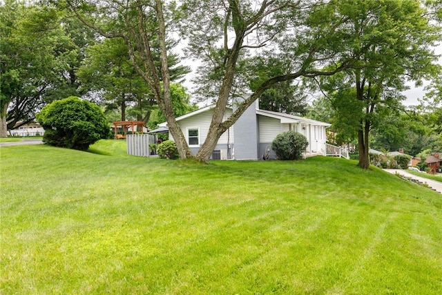 537 Center Church Rd, Peters Twp, PA 15317 - view of green lawn