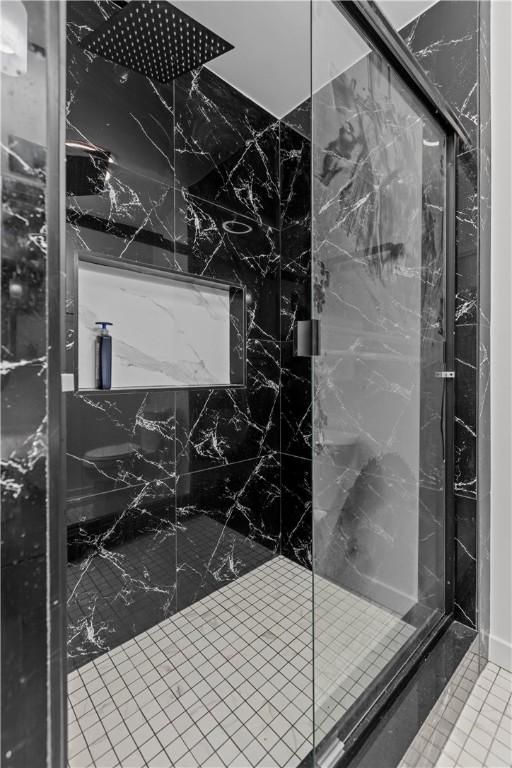2513 Grove Rd, South Park, PA 15129 - bathroom featuring a marble finish shower
