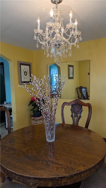 218 Bascom, Observatory Hill, PA 15214 - dining area with a chandelier