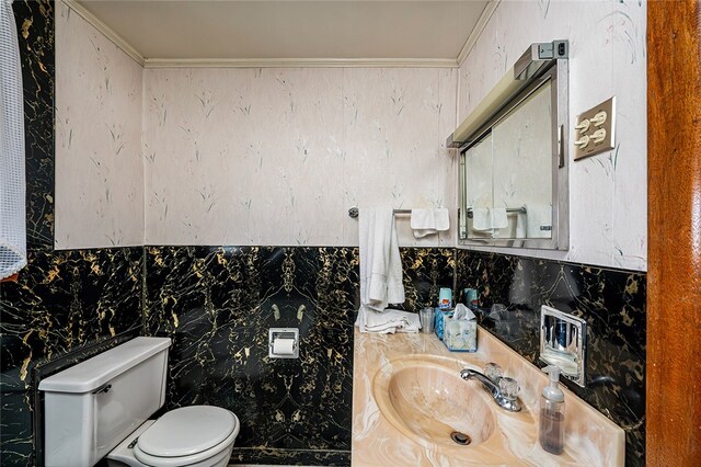 406 Mcclerge Ave, Sewickley Twp, PA 15637 - photo 24